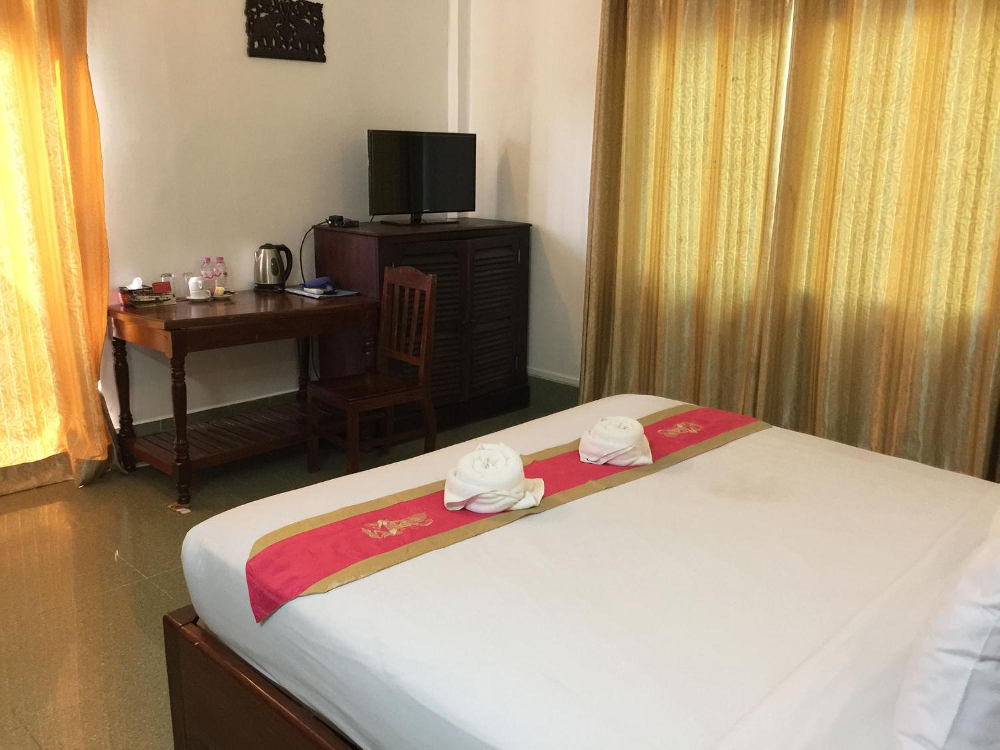 Central Night Hotel Siem Reap Buitenkant foto
