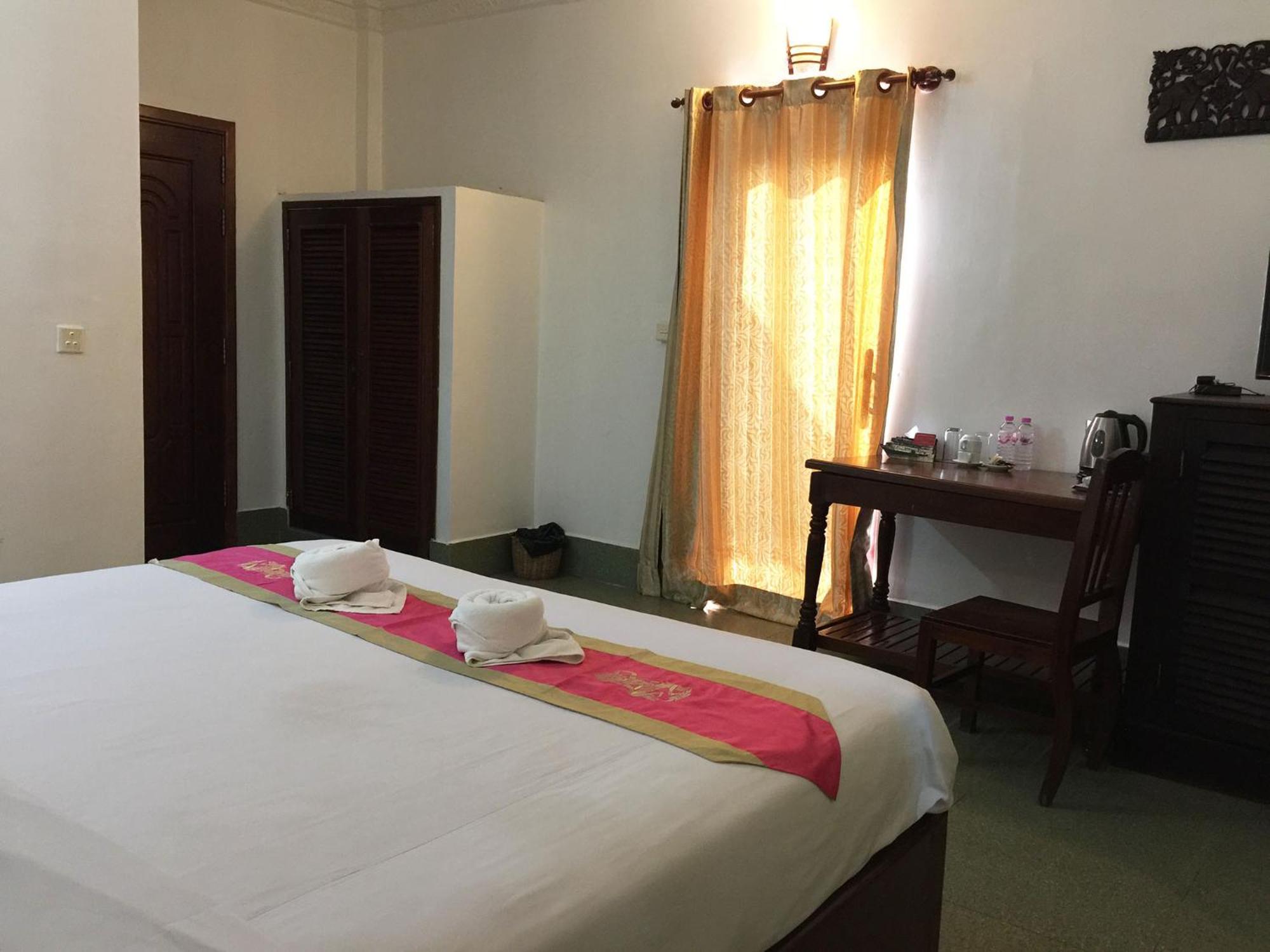 Central Night Hotel Siem Reap Kamer foto