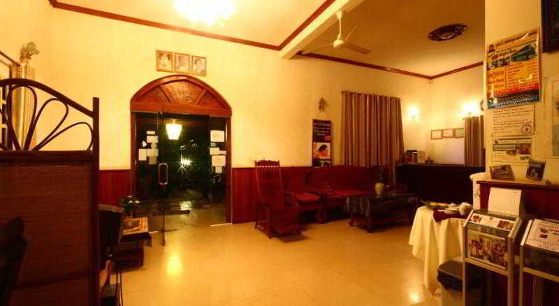 Central Night Hotel Siem Reap Buitenkant foto