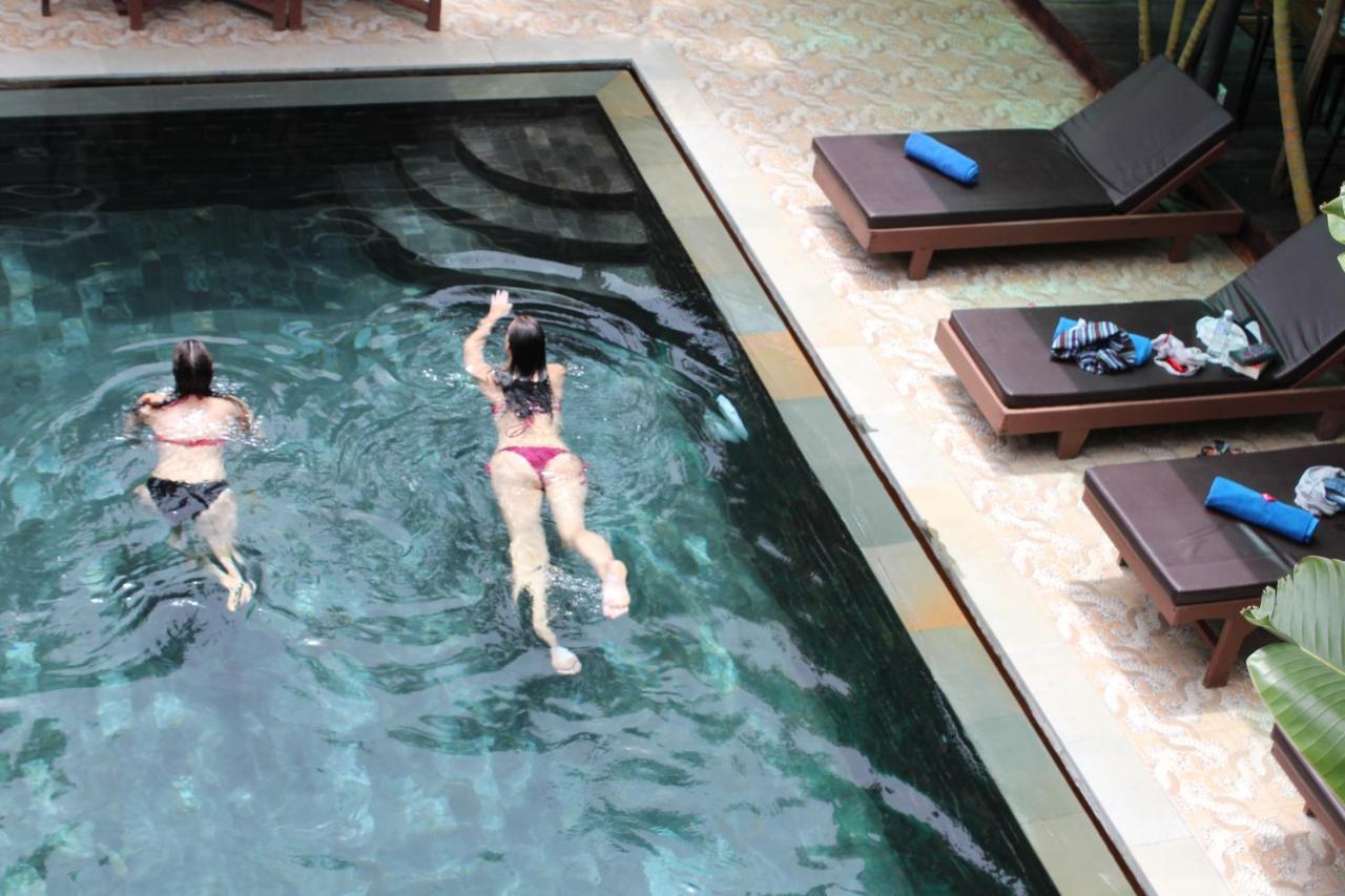 Central Night Hotel Siem Reap Buitenkant foto